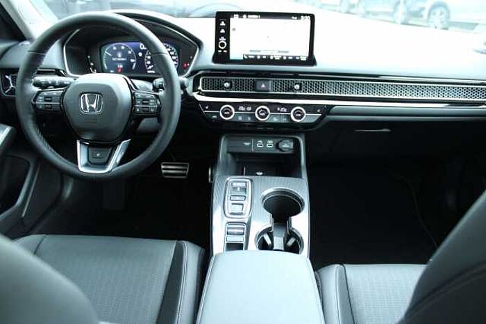 Honda Civic e:HEV Advance