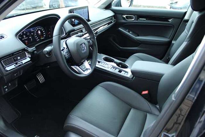 Honda Civic e:HEV Advance