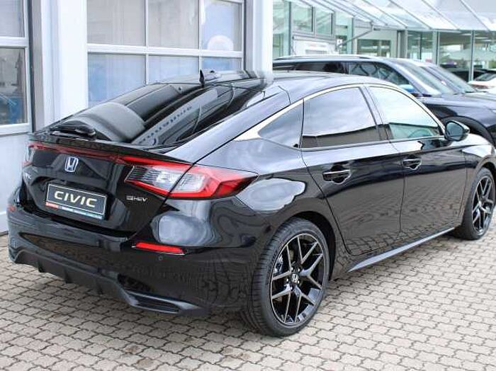 Honda Civic e:HEV Advance