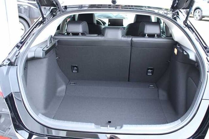 Honda Civic e:HEV Advance