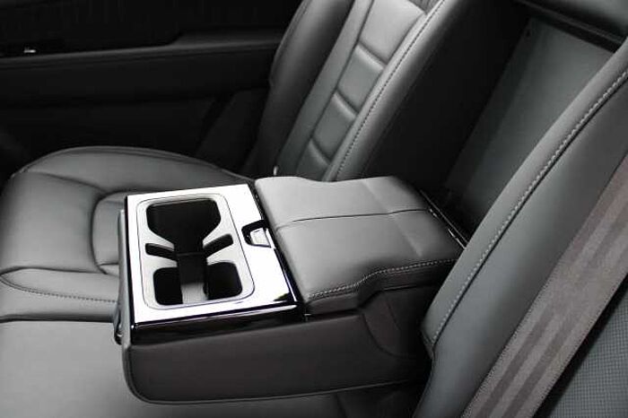 KGM Rexton 2,2d Lux (5-Seat) AWD, 20' Alu-SR, Wildledersitze