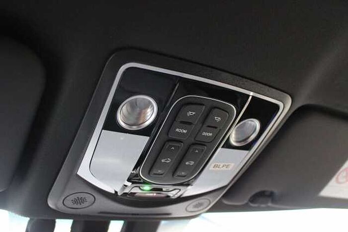 KGM Actyon Actyon Lux 1,5 6AT 2WD, Panorama Sunroof