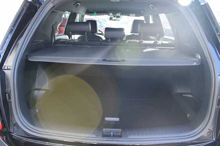 KGM Torres Hybrid Essential 1.5 2WD