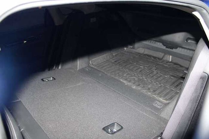 Honda Civic e: HEV Advance 2,0