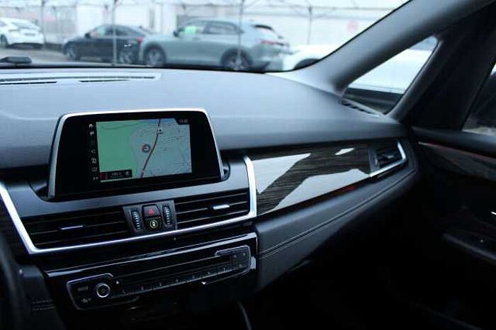 BMW 220 220 d xDrive Luxury Line