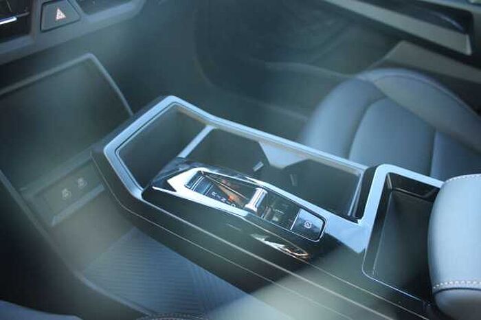 KGM Torres Hybrid Essential 1.5 2WD