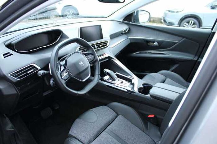 Peugeot 3008 1,2 Allure Pure Tech