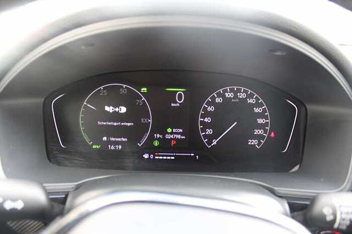 Honda Civic e: HEV Elegance