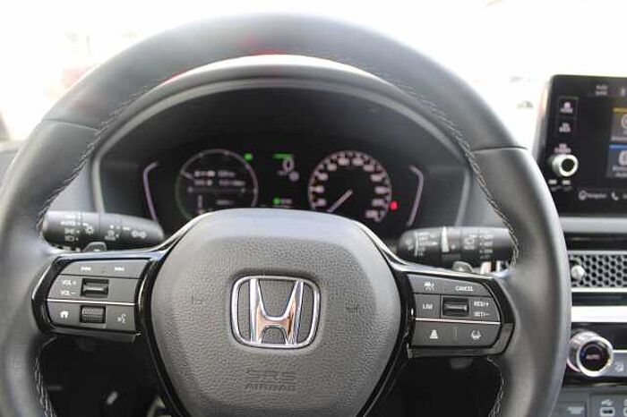 Honda Civic e: HEV Elegance