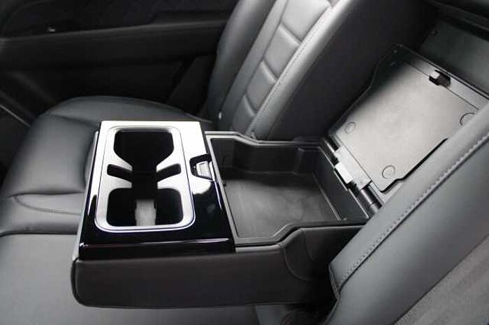 SsangYong Rexton Rexton 2.2 e-XDi 220 4WDAut. Sapphire 7-Seats