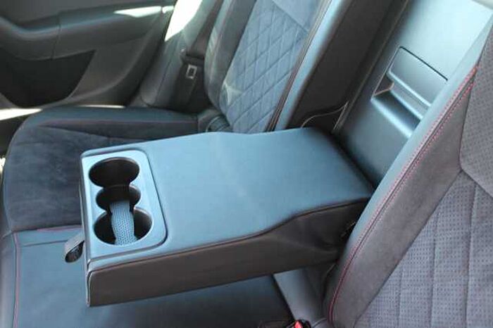 SKODA Octavia RS 245