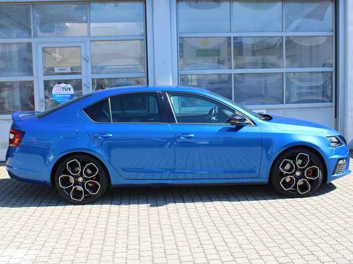 SKODA Octavia RS 245