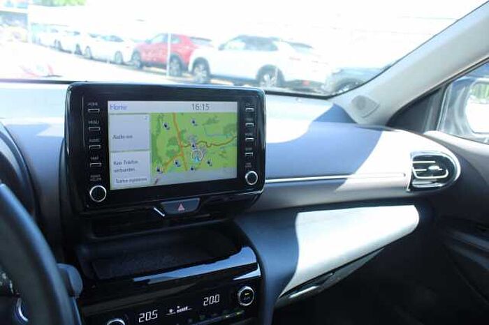 Toyota Yaris Cross Hybrid AWD-i Elegant