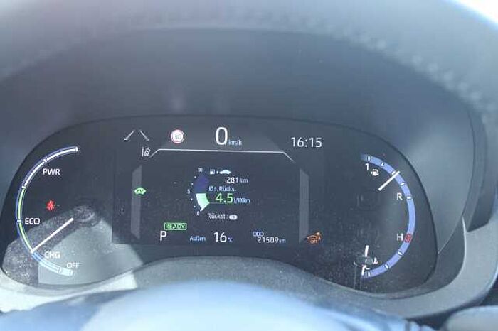 Toyota Yaris Cross Hybrid AWD-i Elegant