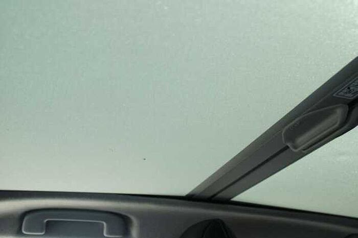 Toyota Yaris Cross Hybrid AWD-i Elegant