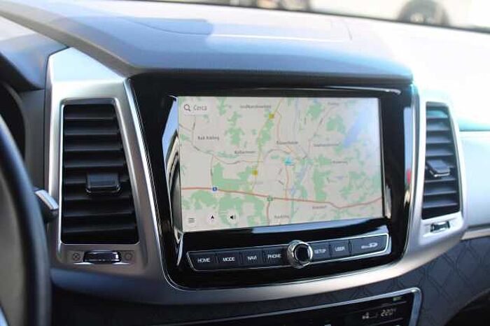 SsangYong Rexton Rexton 2.2 e-XDi 220 4WDAut. Sapphire