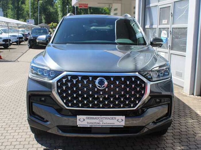 SsangYong Rexton Rexton 2.2 e-XDi 220 4WDAut. Sapphire
