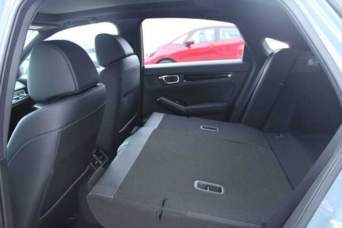 Honda Civic e: HEV Elegance
