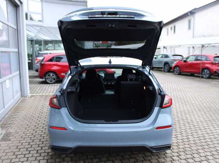 Honda Civic e: HEV Elegance
