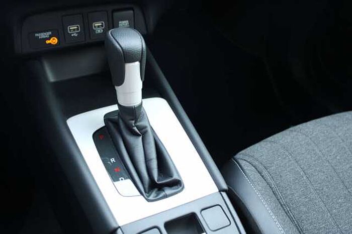 Honda Jazz 1.5 i-MMD Hybrid Elegance